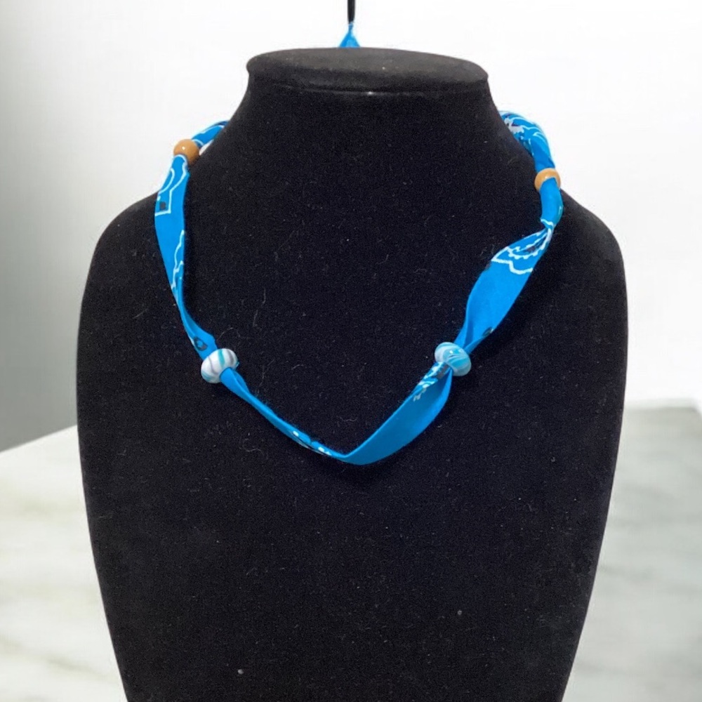 (#130) Elegant Blue Bandana Necklace